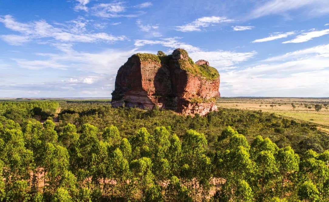 Formation rocheuse au cœur des paysages du Jalapão.